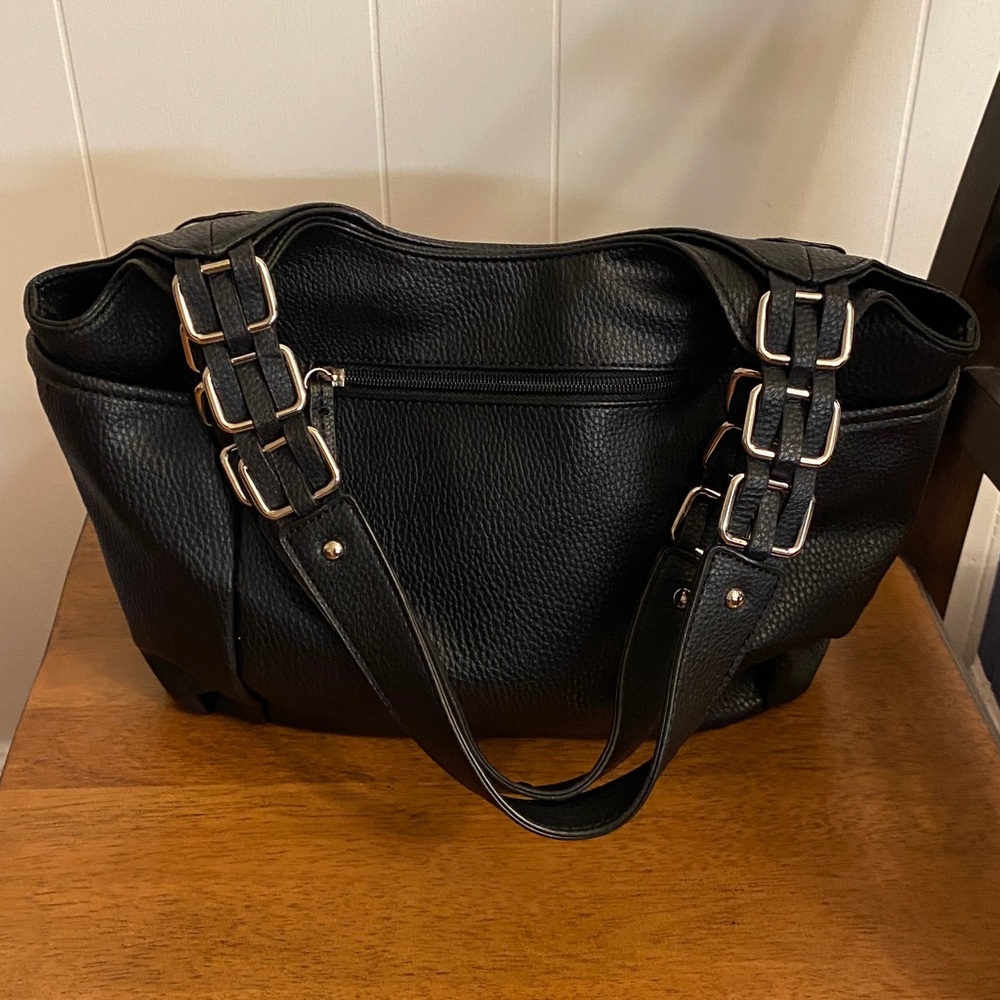 New, unused Nicole Black leather purse, straps, multi pockets, zipper accents. - Picture 2 of 8